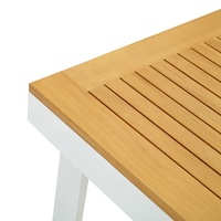 Meubles de patio de luxe avec cadre en aluminium blanc Table basse carrée de jardin en bois de teck