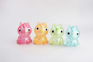 Jouet Licorne Mignonne en TPR Écologique Multicolore pour Enfants, à Presser à la Main, à Rebond Lent, Anti-Stress et Outil de Décompression - Product Image 4