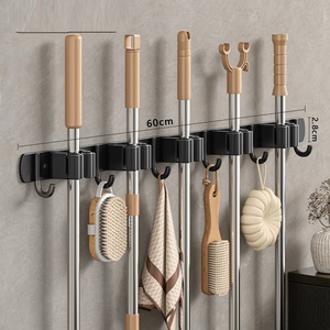 Porte-outils de stockage mural en aluminium robuste <span class=keywords><strong>pour</strong></span> vadrouille et balai <span class=keywords><strong>pour</strong></span> usage domestique - Product Image 1