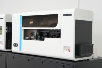 Impresora UV Rotativa XINMEI, Máquina de Impresión de Botellas, Impresora de Vasos, Impresión de Botellas y Tazas a Todo Color con Tinta UV