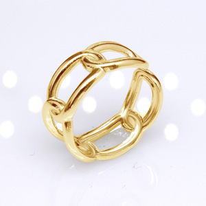 แหวนเปิดปรับขนาดได้ สแตนเลสสตีลเคลือบ PVD ทอง 18K คอลเลคชั่นสำหรับผู้หญิง |   ดีไซน์เรขาคณิต ลวดลายพื้นผิว และดีไซน์แบบโซ่ที่เป็นเอกลักษณ์ - Product Image 1