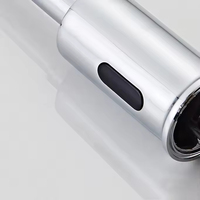 Robinet d'évier de cuisine moderne à induction intelligent et automatique chromé avec capteur de mouvement intelligent Robinets d'eau froide simples sans contact