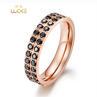 Bague zircon noir à double rangée pour femme en acier inoxydable haut de gamme en or rose