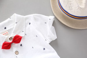 Achetez directement de Chine : Ensemble chemise polo en coton à manches courtes avec nœud papillon, style gentleman anglais haut de gamme pour bébé garçon – Nouvelle collection très tendance - Product Image 2