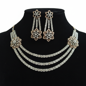 Ensemble collier en or 14 carats avec diamants blancs cultivés en laboratoire certifiés IGI, taille ronde brillante, plaqué rhodium, style ethnique pour femmes - Product Image 2