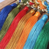 Vente d'usine : Pompons chinois faits main en polyester de 12 cm pour marque-pages, lanternes, décoration de voiture et de maison
