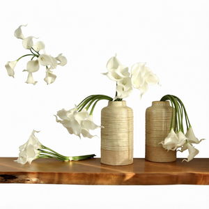Lirio de Cala Artificial Blanco, Tallo Individual, Arreglo Floral de Plástico Hecho a Mano para Decoración de Interiores de Hotel - Product Image 1