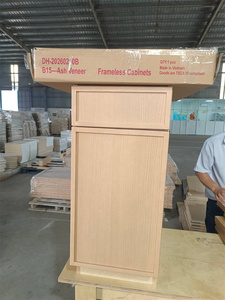 Gabinetes de Cocina Modulares Modernos y Ecológicos BLUELAKE, Diseño Personalizado, Puertas de Madera Sólida con Acabado Lacado, para 2 Apartamentos, con Fregadero - Product Image 4