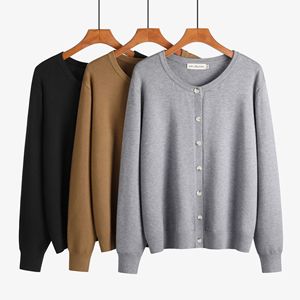 Áo cardigan len dệt kim màu trơn cổ V tay dài <span class=keywords><strong>size</strong></span> lớn mùa đông 2025 dành cho nữ có khuy - Product Image 2