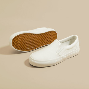 Sneakers Slip-On <span class=keywords><strong>in</strong></span> <span class=keywords><strong>Tela</strong></span> Vulcanizzata con Logo Personalizzato OEM ODM, <span class=keywords><strong>Scarpe</strong></span> Casual Leggere e Traspiranti <span class=keywords><strong>Bianche</strong></span>, MOQ Basso 300 Paia per Private Label - Product Image 5