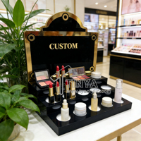 Support d'affichage de cosmétiques en acrylique transparent personnalisé de la série Tinya haut de gamme avec éclairage LED pour boutique et magasin de beauté de luxe