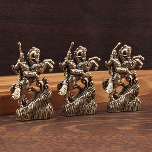 Juego de Figuras de Guan Gong en Latón, 3 Piezas, Hechas a Mano, Adorno de Mesa, Escultura - Product Image 2