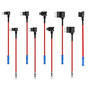 Portafusibles Enchufable para Automóvil con Terminal de Fusible Adicional, Apto para Circuitos de 12V, 24V y 32V en Camiones y Automóviles - Product Image 1