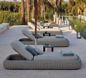 2025 étanche nordique extérieur PE <span class=keywords><strong>rotin</strong></span> lit chaise longue <span class=keywords><strong>salon</strong></span> de soleil pour cour <span class=keywords><strong>jardin</strong></span> hôtel loisirs Chaise longue meubles - Product Image 4