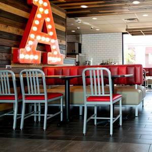 Mỹ Phong Cách Thương mại Nhà Hàng đồ nội thất chỗ ngồi bạc màu kim loại ghế ăn với đệm ghế - Product Image 1