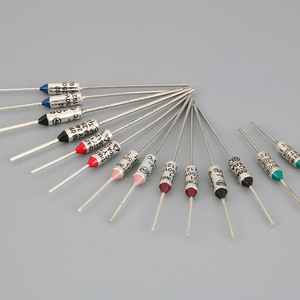 Fusible thermique 250V à action rapide, à sortie axiale, usage électronique, 1 pôle - Product Image 3