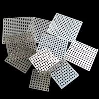 Maille métallique perforée à trous personnalisés, tissage simple, plaque d'acier perforée, maille métallique perforée en aluminium
