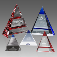 Trophées créatifs de pyramide de cristal sur mesure Récompenses de fin d'année Trophée de la médaille commémorative de la réunion annuelle des entreprises