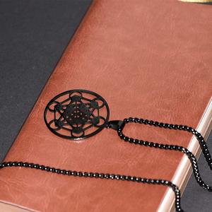 GIVELUCK Pendentif religieux chrétien en acier inoxydable plaqué or 18 carats, Cube <span class=keywords><strong>de</strong></span> <span class=keywords><strong>Metatron</strong></span>, géométrie sacrée, archange, ange, pour homme - Product Image 6