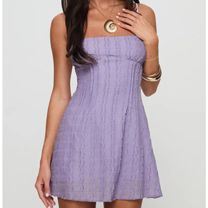 Vestido plisado fruncido para mujer, vestido con tirantes finos y escote sin tirantes para mujer - Product Image 6