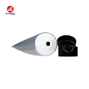 Tubo de plástico para crema de manos, fabricado en plástico, suave, plateado, laminado - Product Image 4