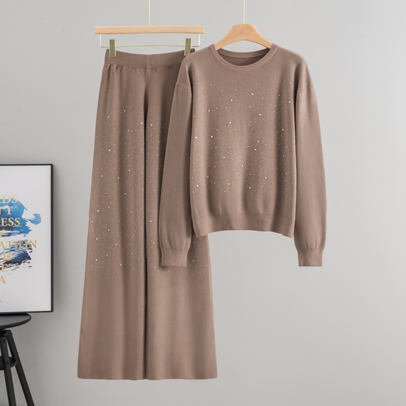 สีน้ำตาล