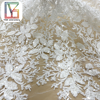 Nouveau design de tissu en dentelle florale 3D avec sequins, tissu en dentelle africaine avec perles, tissu en dentelle brodée perlée pour robe de mariée de luxe
