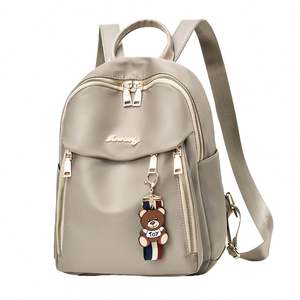 กระเป๋าเป้สะพายหลังดีไซน์มินิแบบปรับแต่งได้สำหรับผู้หญิง สวยหรูและกันน้ำ ทำจากหนัง PU กระเป๋าเดินทางใบเล็ก กระเป๋าเป้สะพายหลังสำหรับผู้หญิง - Product Image 2