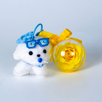 Porte-clés en acrylique avec roses éternelles, chien en peluche mignon avec lunettes, décoration florale personnalisée, cadeau