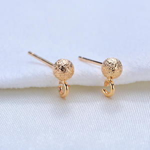 सरल 4 मिमी परिपक्व गेंद स्टड इयररिंग्स डिय सामग्री एक्सेसरी 18k सोने की प्लेटेड इयररिंग घटक - Product Image 2