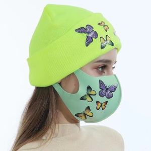 Sombreros tejidos con mascarillas para mujer, 2 piezas, invierno, cálido, con estampado de diamantes de imitación - Product Image 5