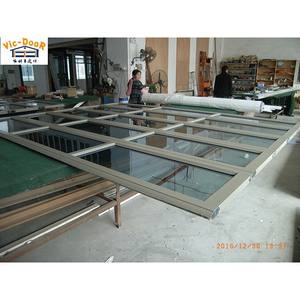 Porte <span class=keywords><strong>de</strong></span> <span class=keywords><strong>garage</strong></span> sectionnelle électrique professionnelle à glissière, à économie d'énergie, avec cadre en alliage d'aluminium et miroir en verre trempé transparent - Product Image 6