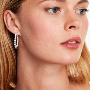 Magnifiques boucles d'oreilles créoles en argent sterling 925 plaqué or avec moissanite, bijoux de luxe de créateur haut de gamme, accessoire de mode étincelant - Product Image 5