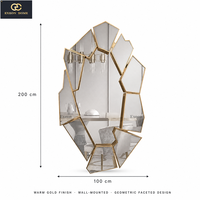 Miroir mural de luxe léger de style français pour l'entrée, décoration de salon, miroir suspendu pour la chambre à coucher, design en forme de miroir