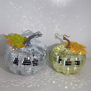 Glitter zucca palla da <span class=keywords><strong>discoteca</strong></span> luce palla da <span class=keywords><strong>discoteca</strong></span> argento per decorazione creativa 3 dimensioni in schiuma decorazione specchio palla - Product Image 1