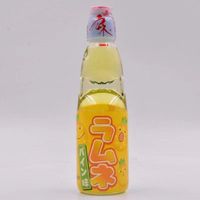 Vente en gros Ramune exotique Soda aux fruits Japon Boissons gazeuses Boisson gazeuse Boissons gazeuses boissons exotiques gazeuses