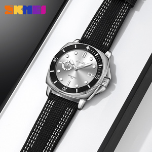 Reloj deportivo Skmei 9328 para hombre, relojes de pulsera conceptuales con indicador luminoso, relojes de cuarzo de tela de nailon - Product Image 3