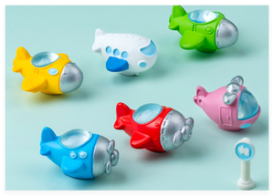 Vehículos <span class=keywords><strong>de</strong></span> resina Pequeño helicóptero Avión <span class=keywords><strong>de</strong></span> línea Avión <span class=keywords><strong>de</strong></span> reconocimiento Bombardero Avión agrícola Fighter Jet Estatuilla Juguete al por mayor - Product Image 3