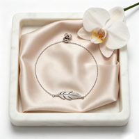Bracelets à maillons en argent 925 plaqué platine pour femmes, design élégant, accents en forme de feuille délicats, cadeau de fête