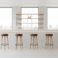 Tabouret de bar en cuir véritable Akku Art, pieds en bois massif, couleur personnalisée, fabrication artisanale, style industriel, luxe, pour restaurant, café, hôtel.