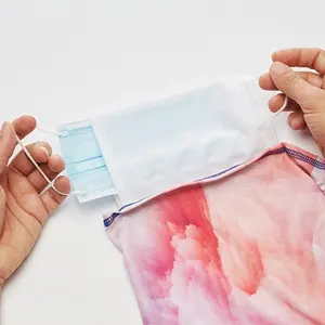 MULTISCIARPA EN POLIÉSTER CON TASCA INTERNA - Product Image 3