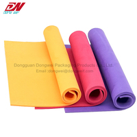 Formes personnalisées Couleur de gaufrage auto-adhésive 1 pouce 2mm 10mm Matériau en caoutchouc mousse Feuilles de mousse Eva
