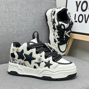 Greatshoes Zapatos Diseño personalizado Hombres Zapatos casuales Mujeres Zapatillas, Zapatillas de deporte de moda para niñas, Zapatillas grandes Zapatillas de deporte para mujeres - Product Image 2