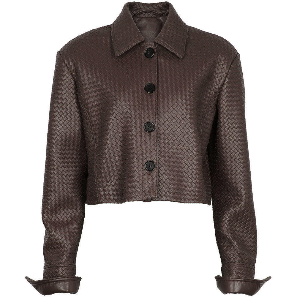 สีน้ำตาล