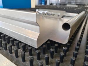 Vollautomatisches Blechbiegezentrum, CNC-Dünnblech-Paneel-Biegemaschine - Product Image 6