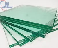 Verre flottant laminé en gros, verre trempé pour rampes d'escalier intérieures en verre noir et murs