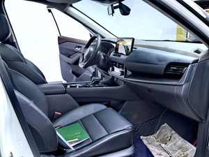 นิสสัน เอ็กซ์เทรล ปี 2021 มือสอง เครื่องยนต์ 1.5T VC-Turbo เกียร์อัตโนมัติ พวงมาลัยซ้าย ขับเคลื่อน 4 ล้อ รุ่นพรีเมียม อัตราส่วนแรงดันอัดอากาศปรับได้ ประหยัดน้ำมันมาก โซฟาเคลื่อนที่ - Product Image 5