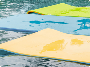Tappetino Galleggiante Grande per <span class=keywords><strong>Piscina</strong></span> <span class=keywords><strong>Esterna</strong></span>, Essenziale per Nuotare, Camminare e Giocare sull'Acqua, in Schiuma - Product Image 6