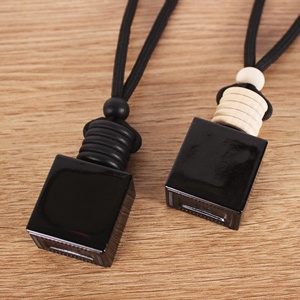 10ml Volledig Zwarte Fles met Houten Dop, Zwarte Kant, Glazen Lege Fles, Autoparfum Diffuser, Hangende Autoluchtverfrisser Fles - Product Image 5