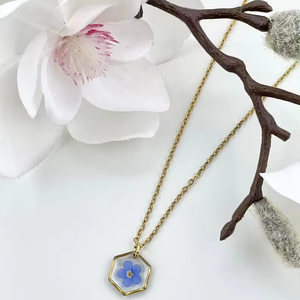 Nuova collana di fiori blu che ti scordino di Me, collana esagonale in resina, gioielli delicati per <span class=keywords><strong>lei</strong></span> - Product Image 1